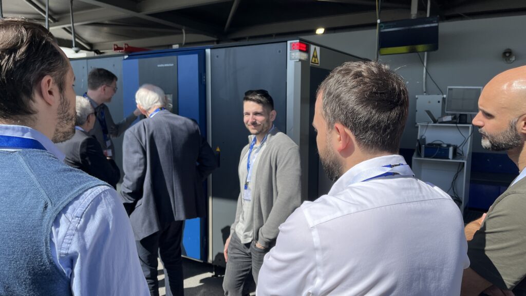 BAG-INTEL Consortium at the Thessaloniki airport for the Use Case 2 demonstrations - scanner